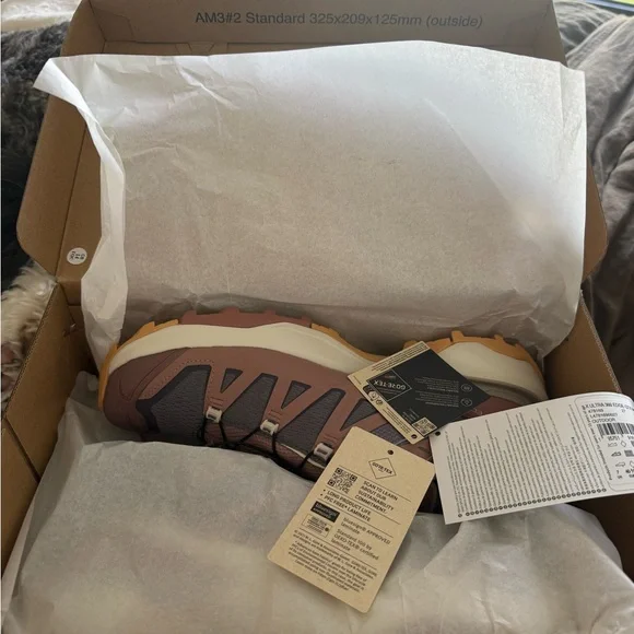 NEW IN BOX Salomon X ULTRA 360 EDGE Hiking Shoes 8.5 - Picture 2 of 4